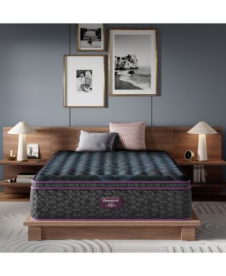 Beautyrest - World Class Level Three 15.75" Medium Pillow Top Mattress Set - Full