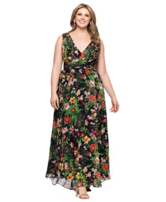 Betsy & Adam - Plus Size Floral Print V-Neck Sleeveless Gown