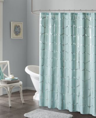 Intelligent Design - Raina 72" x 72" Printed Metallic Shower Curtain