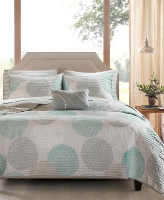 Madison Park Essentials - Essentials Knowles Coverlet Set