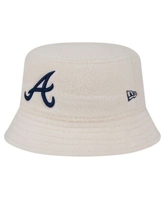 New Era - Women's White Atlanta Braves Chrome Cozy Bucket Hat