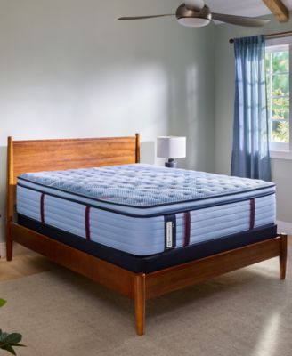 Sealy - Posturepedic West Hill 15" Medium Euro Pillowtop Mattress Set - King
