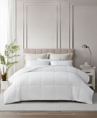 Royal Luxe - Cool Touch Down Alternative Comforter, King