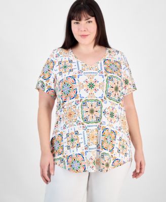 JM Collection - Plus Size V-Neck Short-Sleeve Top